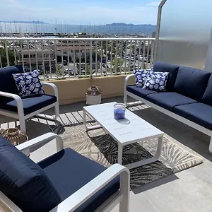 L'effet Mer, Duplex Sur Le Port Avec Ses 2 Terrasses Vue , Hyères France